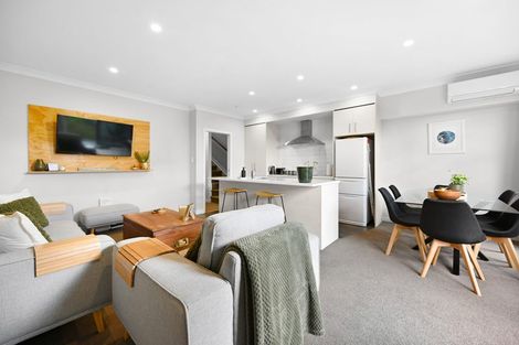 Photo of property in 25u2 Thackeray Street, Hamilton Lake, Hamilton, 3204