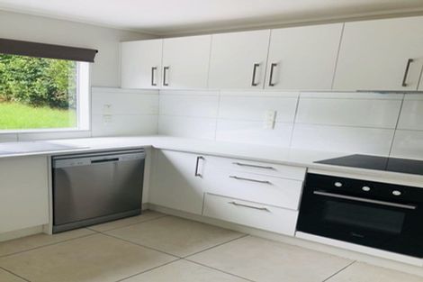 Photo of property in 26 Richards Avenue, Forrest Hill, Auckland, 0620