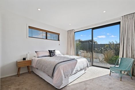 Photo of property in 86 Infinity Drive, Wanaka, 9305