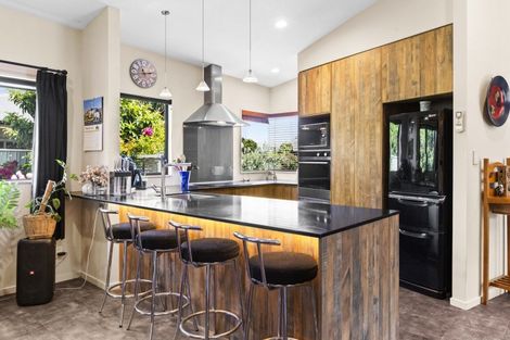 Photo of property in 9 Chelsea Drive, Taradale, Napier, 4112