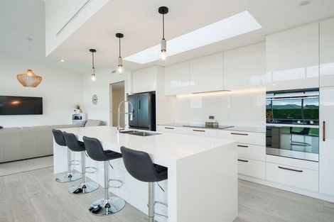 Photo of property in 11 Majestic Chance, Seaward Bush, Invercargill, 9812