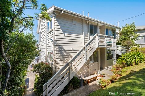 Photo of property in 172u2 Ohiro Road, Brooklyn, Wellington, 6021