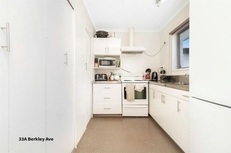 Photo of property in 33 Berkley Avenue, Hillcrest, Hamilton, 3216