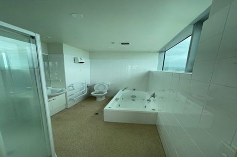 Photo of property in The Links, 378-382 Kapiti Road, Paraparaumu Beach, Paraparaumu, 5032