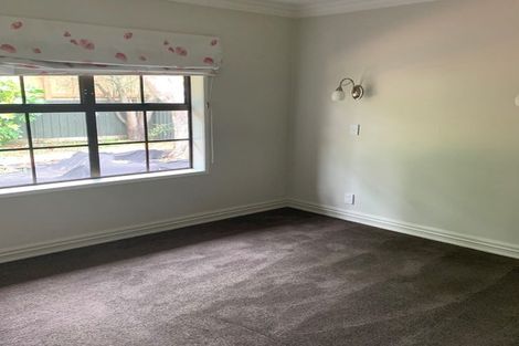 Photo of property in 35 Poaka Avenue, Dinsdale, Hamilton, 3204