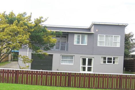 Photo of property in 19 Mahana Road, Paraparaumu Beach, Paraparaumu, 5032