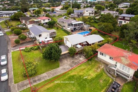 Photo of property in 3 Hamilton Place, Glenfield, Auckland, 0629