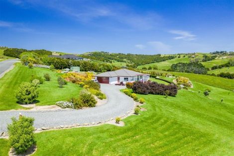 Photo of property in 52 Daniel Parade, Mangawhai, 0975