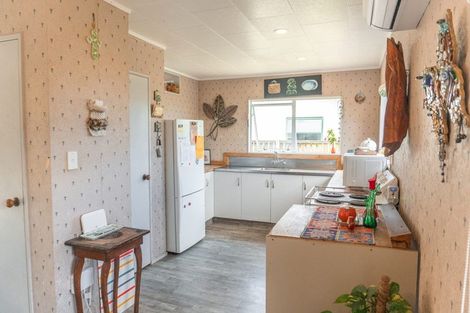 Photo of property in 38a Moewai Park Road, Whitianga, 3510