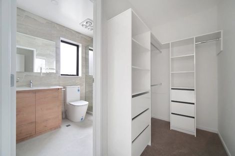 Photo of property in 8 Tiraumea Drive, Pakuranga, Auckland, 2010