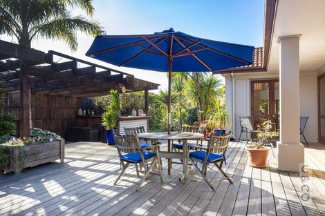 Photo of property in 19 Solan Drive, Waimauku, 0812