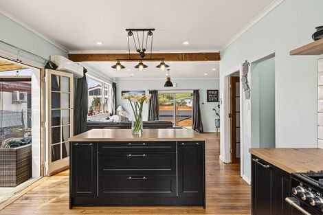 Photo of property in 1 Montrose Street, Kaiti, Gisborne, 4010