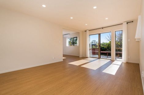 Photo of property in 24 Baltimore Place, Forrest Hill, Auckland, 0620