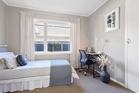 Photo of property in 7 Brookby Crescent, Avonhead, Christchurch, 8042