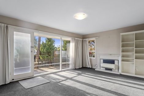 Photo of property in 6 Perry Street, Papanui, Christchurch, 8053