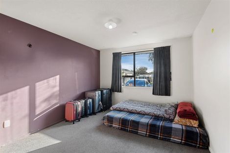 Photo of property in 122 Tilford Street, Woolston, Christchurch, 8062