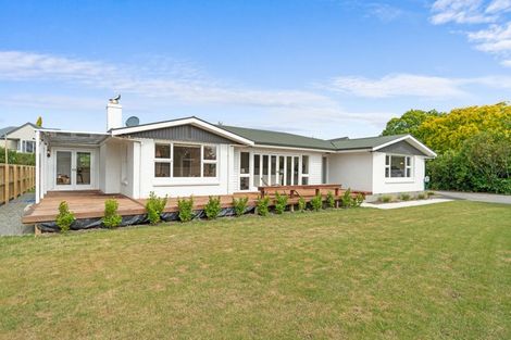 Photo of property in 52a Memorial Avenue, Ilam, Christchurch, 8053