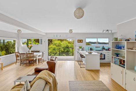 Photo of property in 7 Opahi Bay Road, Mahurangi West, Warkworth, 0983