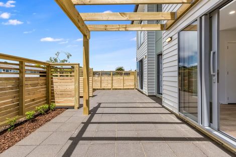 Photo of property in 12 Mana Avenue, Titahi Bay, Porirua, 5022