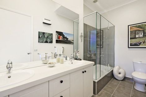 Photo of property in 16 Hunter Drive, Awatoto, Napier, 4110