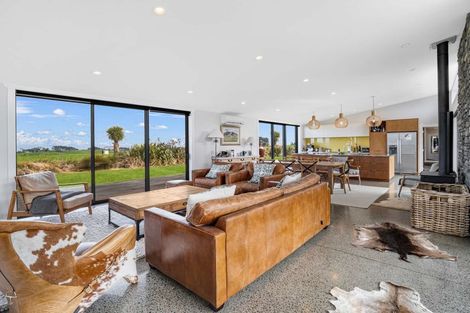 Photo of property in 106b Watt Livingstone Road, Westmere, Whanganui, 4574