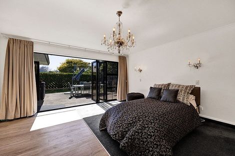 Photo of property in 74 Rata Street, Hawera, 4610