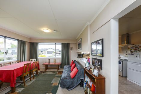 Photo of property in 2a Shelton Place, Feilding, 4702
