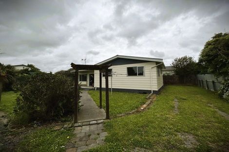 Photo of property in 18a Kiharoa Street, Otaki Beach, Otaki, 5512