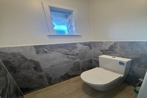 Photo of property in 51 Hallberry Road, Mangere East, Auckland, 2024