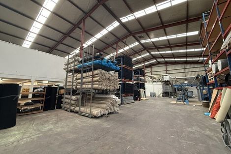 Photo of property in 2 Takaro Avenue, Sockburn, Christchurch, 8042