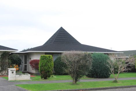 Photo of property in 17a Rewarewa Crescent, Waikanae, 5036