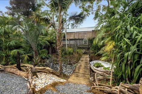 Photo of property in 54 Powells Road, Cable Bay, 0420