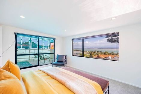 Photo of property in 23 Mariners View Road, Beach Haven, Auckland, 0626