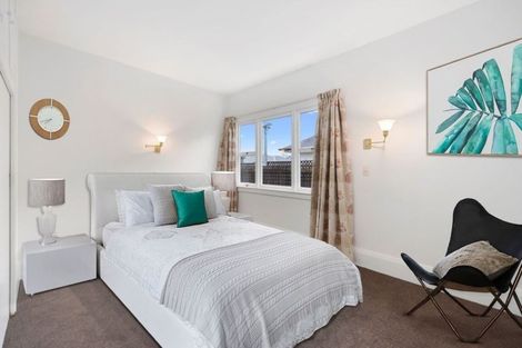 Photo of property in 24 Plynlimon Road, Fendalton, Christchurch, 8052