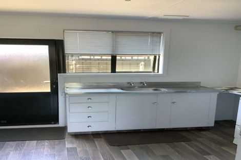 Photo of property in 2/86 Picton Avenue, Riccarton, Christchurch, 8011