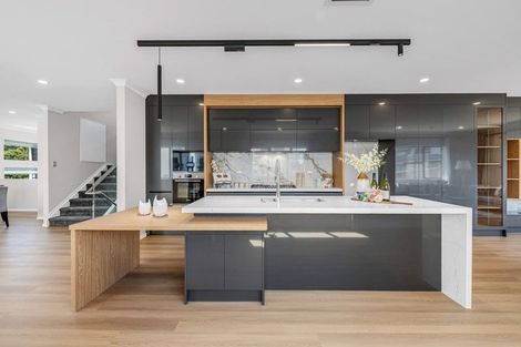 Photo of property in 60 Elevation Street, Flat Bush, Auckland, 2019