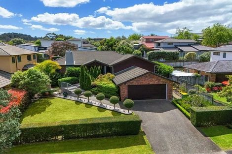 Photo of property in 3 Admirals Court Drive, Greenhithe, Auckland, 0632