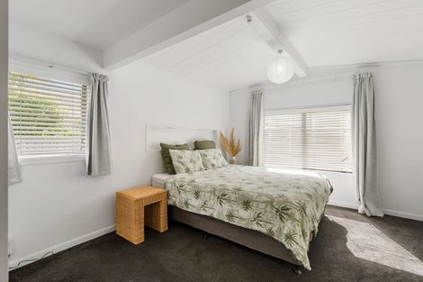 Photo of property in 1206 Papamoa Beach Road, Papamoa Beach, Papamoa, 3118