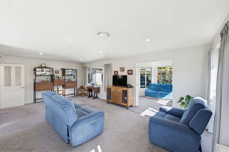 Photo of property in 2/1a Chalmers Street, Highfield, Timaru, 7910