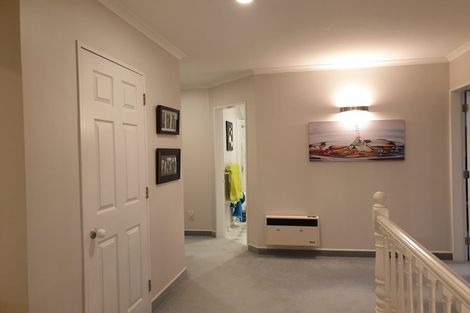 Photo of property in 17 Spyglass Lane, Whitby, Porirua, 5024