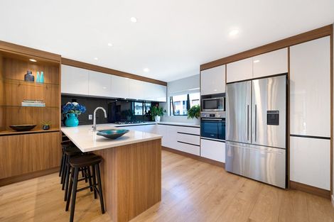 Photo of property in 8 Meritage Lane, Te Atatu South, Auckland, 0610