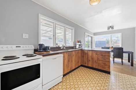 Photo of property in 27 Esperanto Road, Papatoetoe, Auckland, 2025