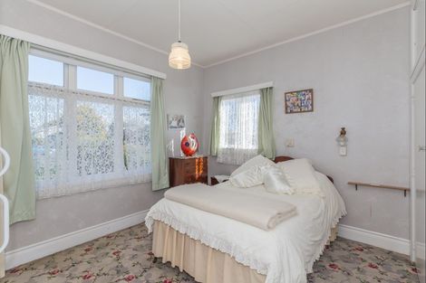 Photo of property in 28 Durham Street, Levin, 5510