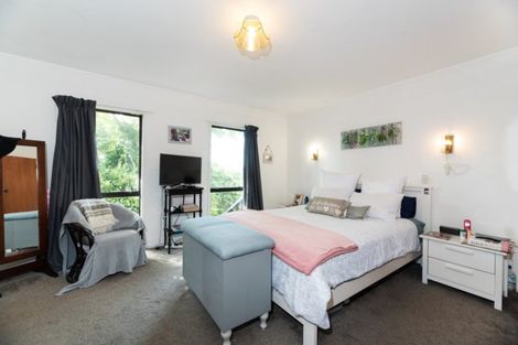 Photo of property in 39 Lastel Place, Shelly Park, Auckland, 2014
