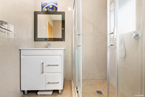 Photo of property in 51 Sikkim Crescent, Clover Park, Auckland, 2019