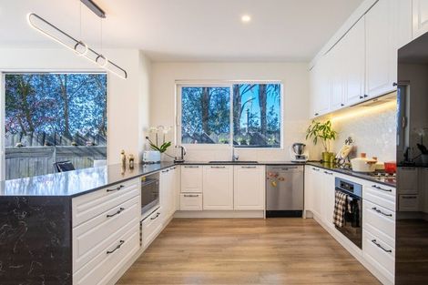 Photo of property in 335a East Coast Road, Mairangi Bay, Auckland, 0630