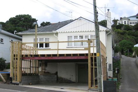 Photo of property in 25 Clyde Street, Island Bay, Wellington, 6023