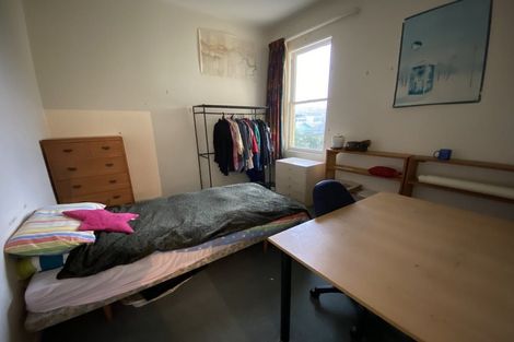 Photo of property in 41u2 Home Street, Mount Victoria, Wellington, 6011