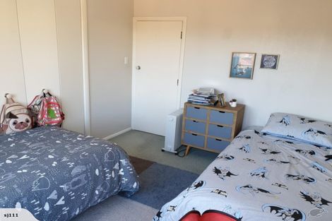 Photo of property in 4 Cardrona Way, Karori, Wellington, 6012