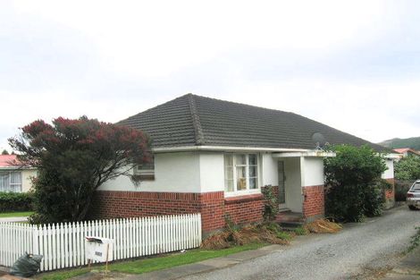 Photo of property in Oak Flats, 2/1001 Fergusson Drive, Ebdentown, Upper Hutt, 5018